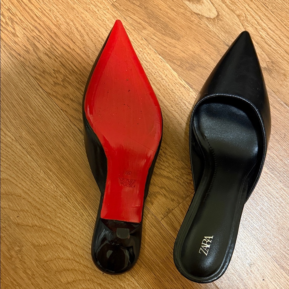 ZARA Black Pointed Toe Mules